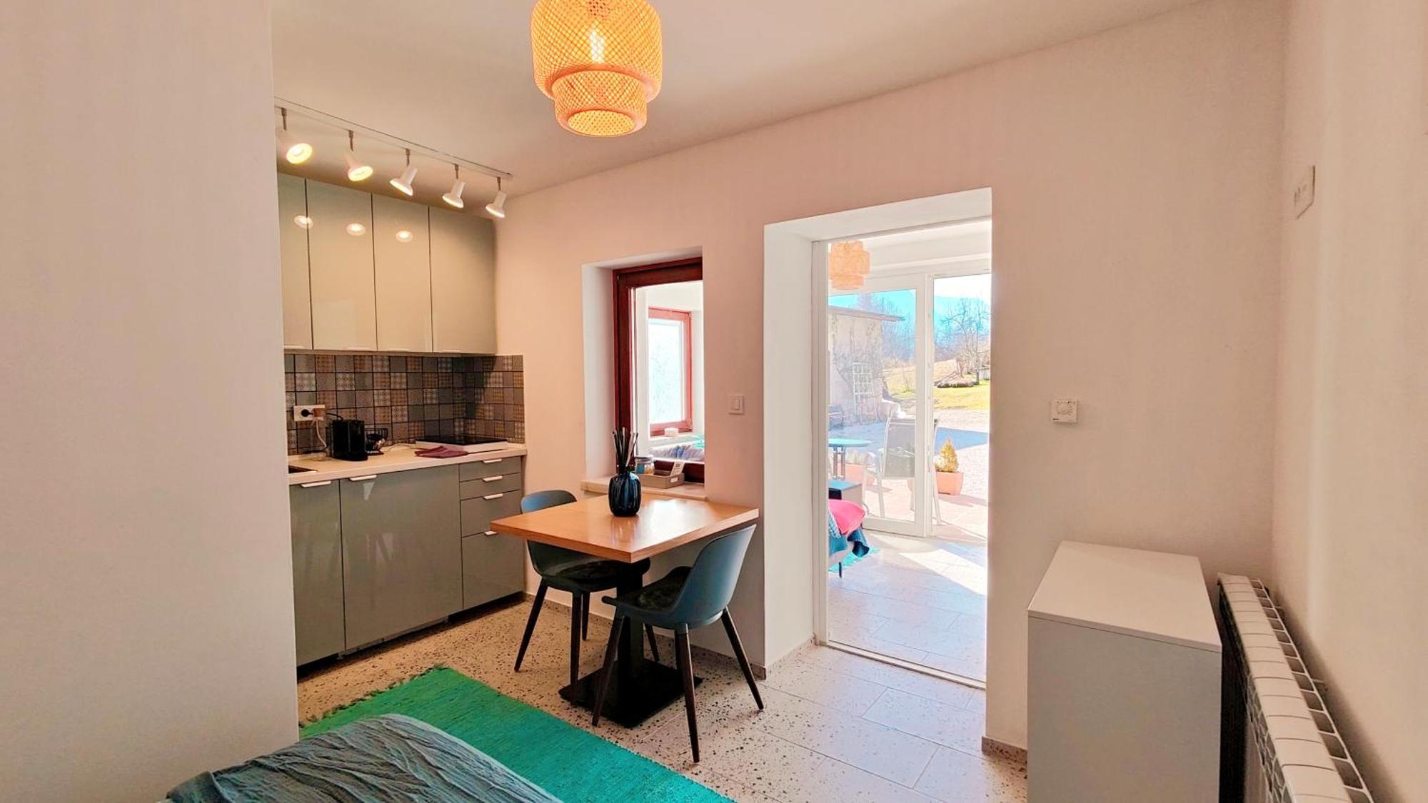 Soca Home Бовец Стая снимка
