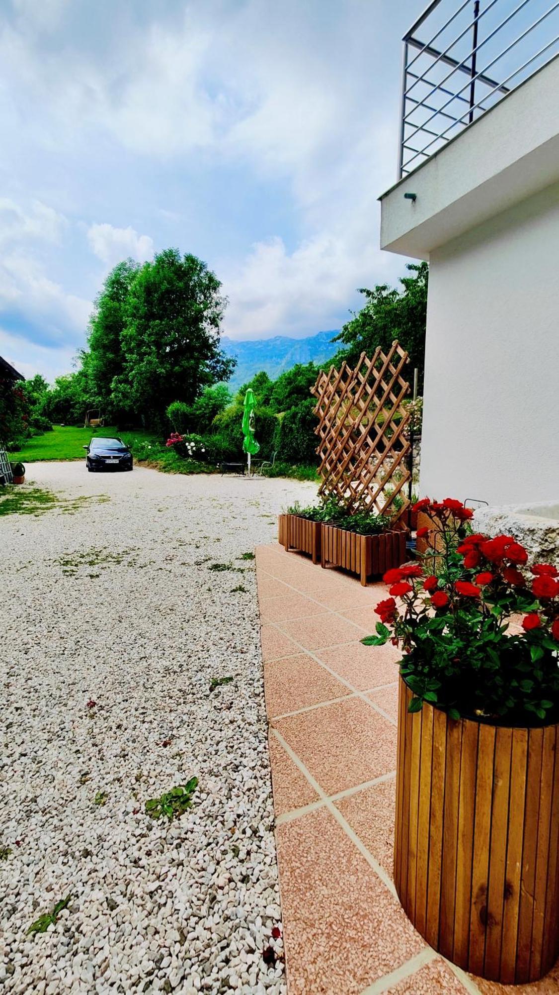 Soca Home Бовец Екстериор снимка